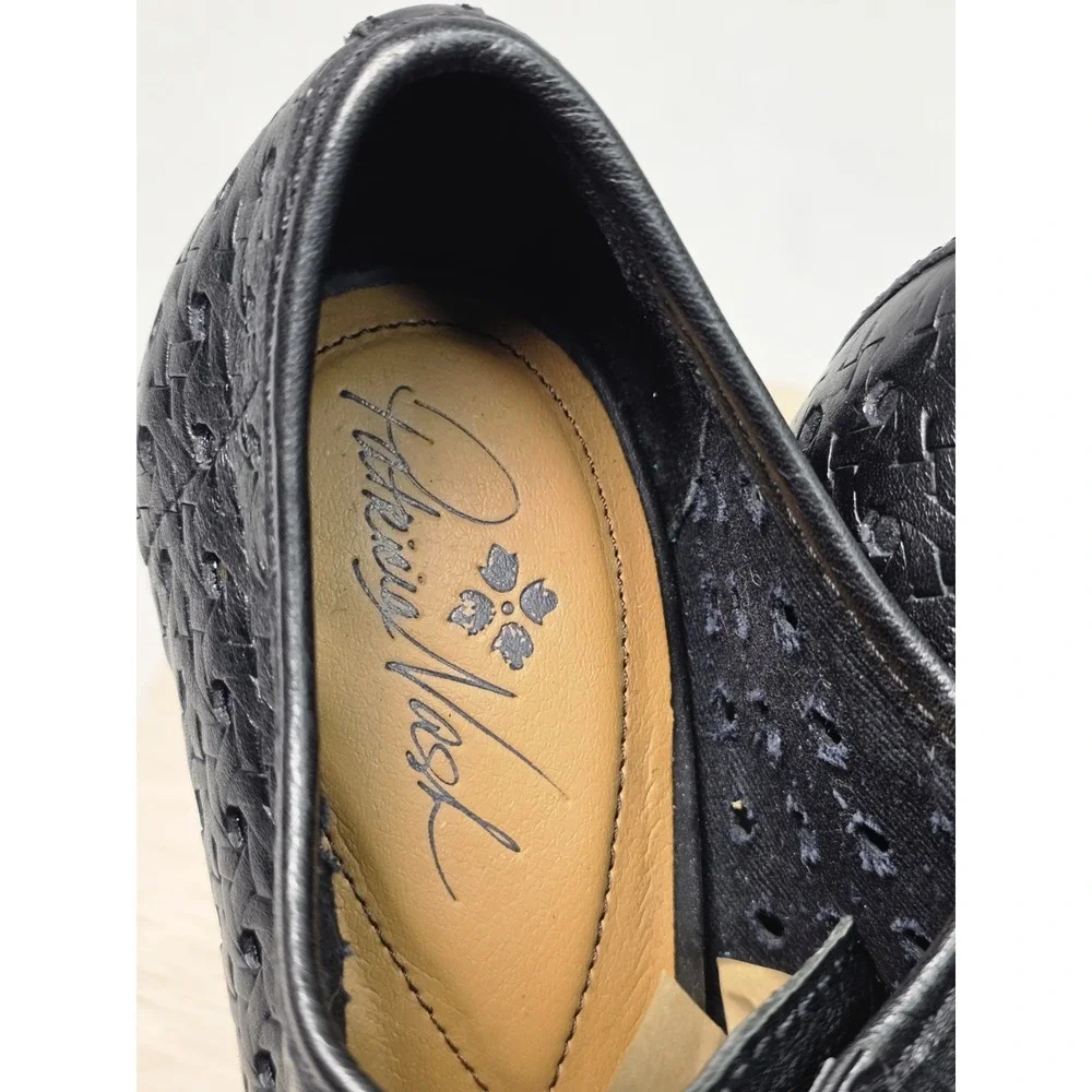 Patricia Nash Parma Women's 7.5 Heeled Oxford Perforated Woven Black Leather